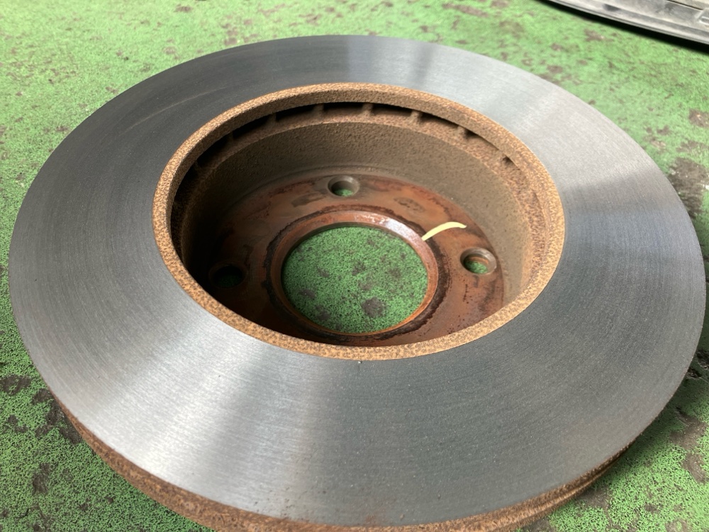 偏摩耗が無くなり、平滑になった状態