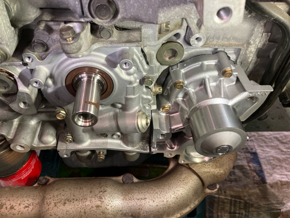 ウォーターポンプ　日野市　八王子市　多摩市　秀勇自動車