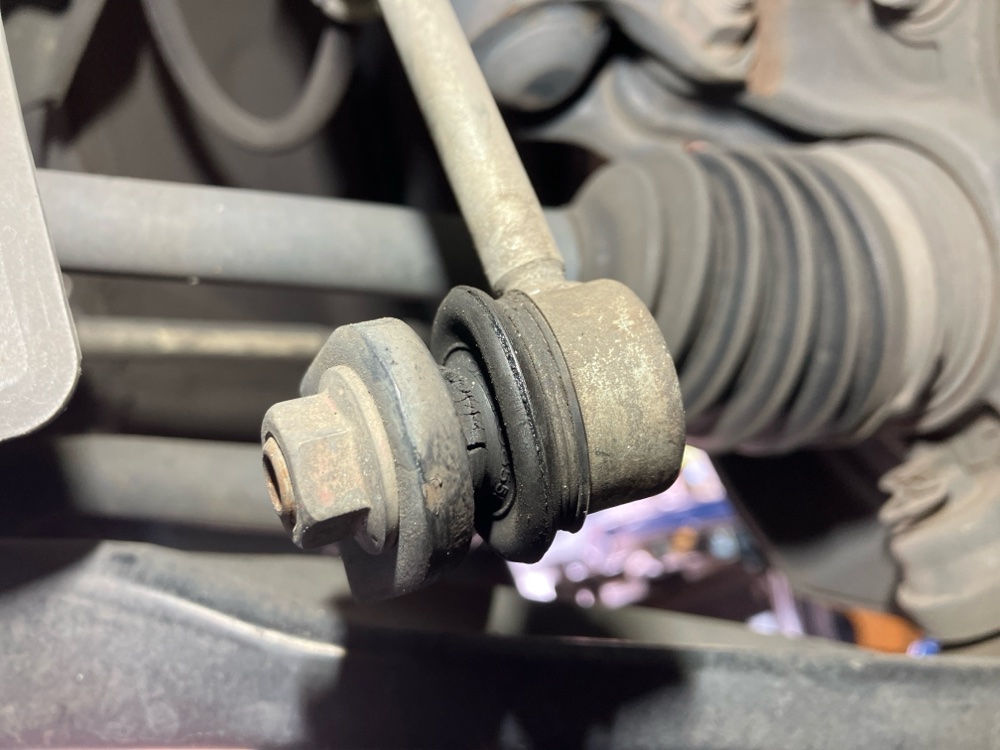 日野市　八王子市　スタビリンク　破れ　破れ